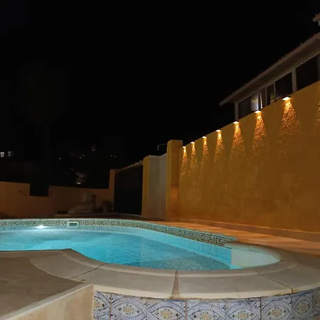 Vivienda Acogedora Con Piscina *